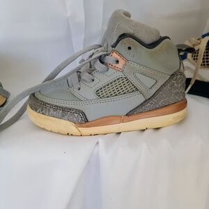 Nike Gray and Tan Kids Sneakers